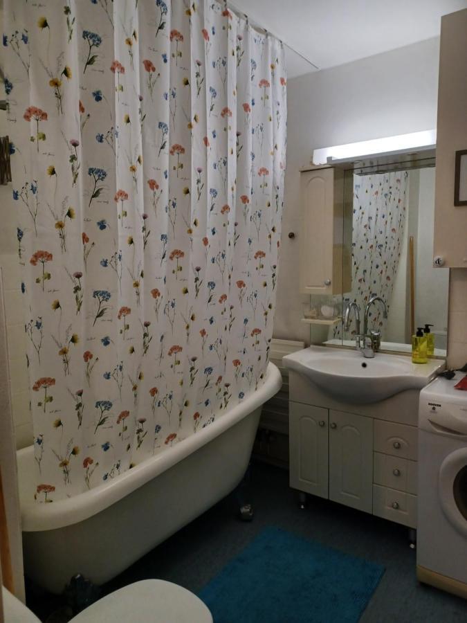 Comfortable Apartment In Гельсінкі Екстер'єр фото